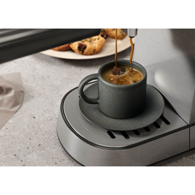 APARAT ZA KAVU E6EC1-6ST ELECTROLUX