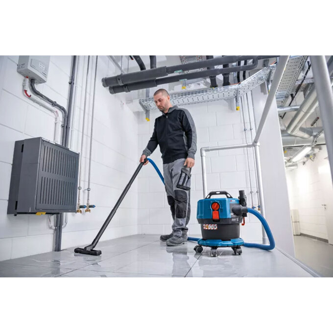 BOSCH AKU USISAVAČ GAS 18V-12 MC SOLO