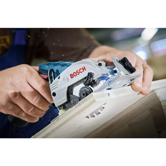 BOSCH AKU KRUŽNA PILA GKS 12V-26 SOLO
