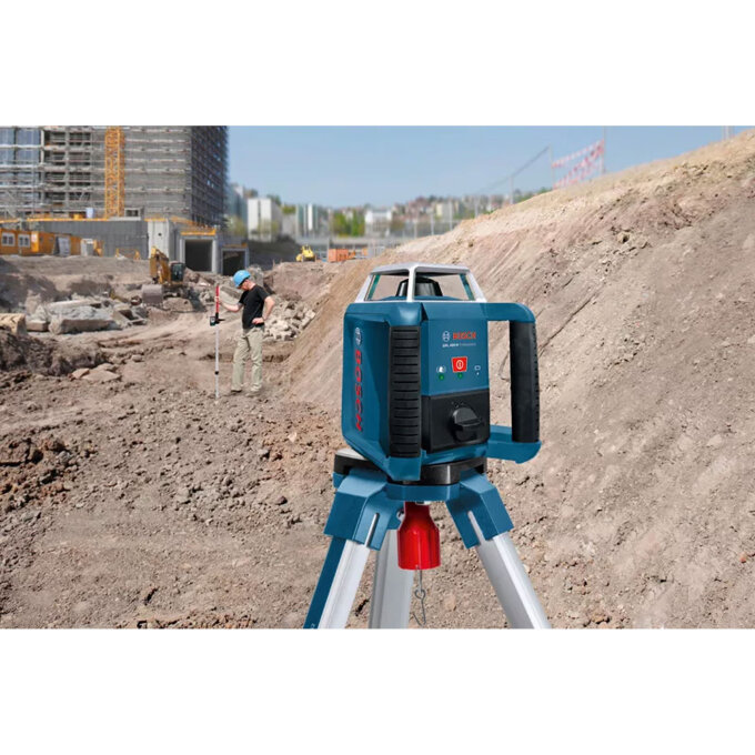 BOSCH GRAĐEVINSKI LASER GRL 400 H + STATIV BT 170 + MJERNA LETVA GR 240