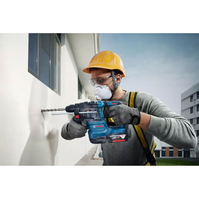 BOSCH AKU BUŠAĆI ČEKIĆ GBH 185-LI + 2 x 4,0Ah + GAL 18V-40