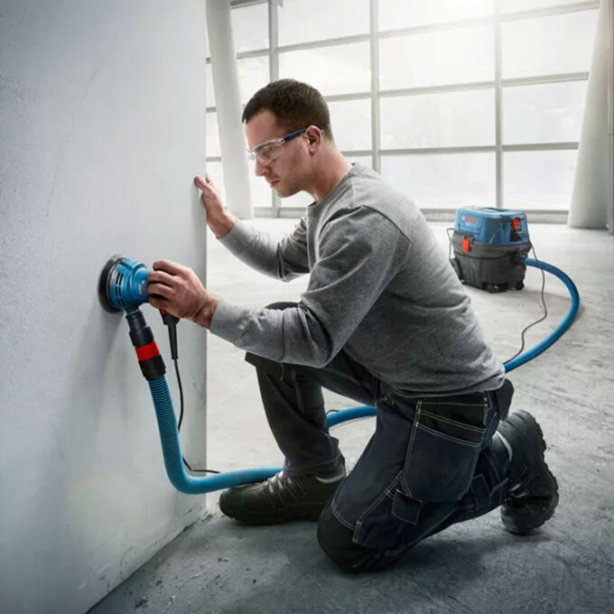 BOSCH EKSCENTRIČNA BRUSILICA GEX 125 290W