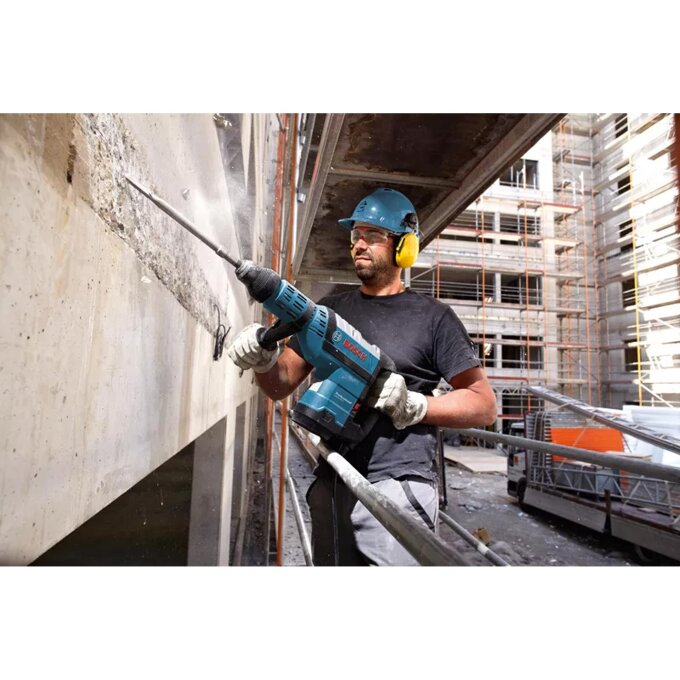 BOSCH BUŠAĆI ČEKIĆ GBH 8-45 D + KOVČEG