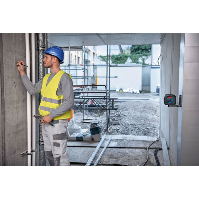 BOSCH LASERSKI NIVELIR GLL 2-15 G + LB 10