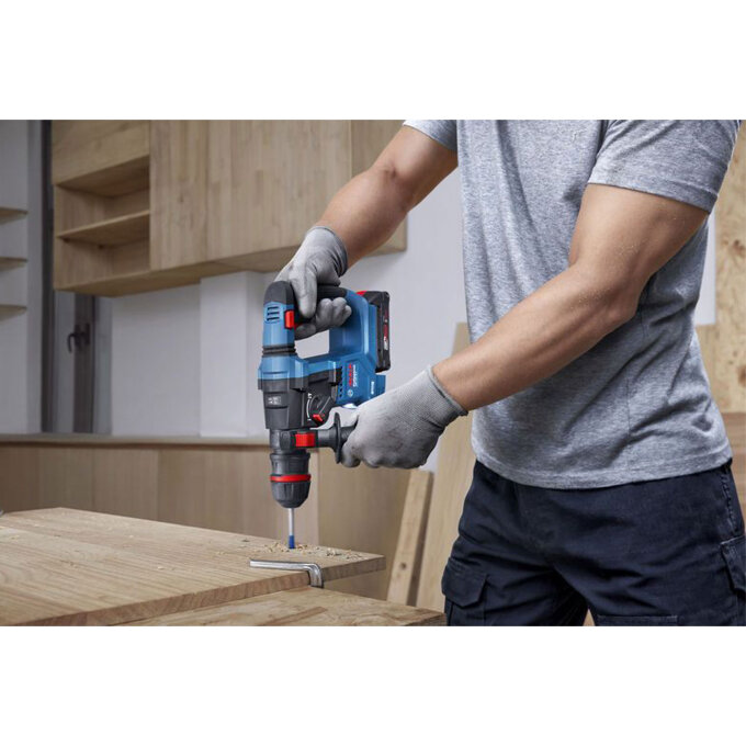 BOSCH AKU BUŠAĆI ČEKIĆ GBH 18V-18 X SOLO