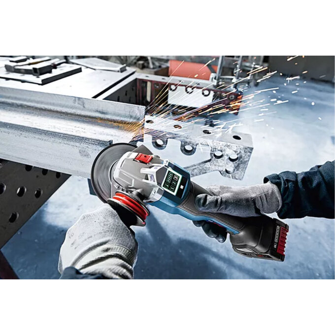 BOSCH AKU SET BATERIJA PROCORE 18V 2 x 8,0Ah + GAL 18V-160 C