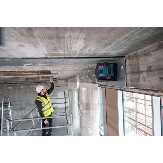 BOSCH LASERSKI NIVELIR GLL 20-22 G + BT 150