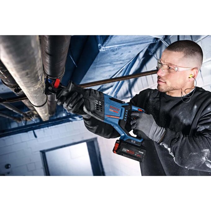 BOSCH AKU SABLJASTA PILA EXPERT EXSA18V-32 SOLO + L-BOXX