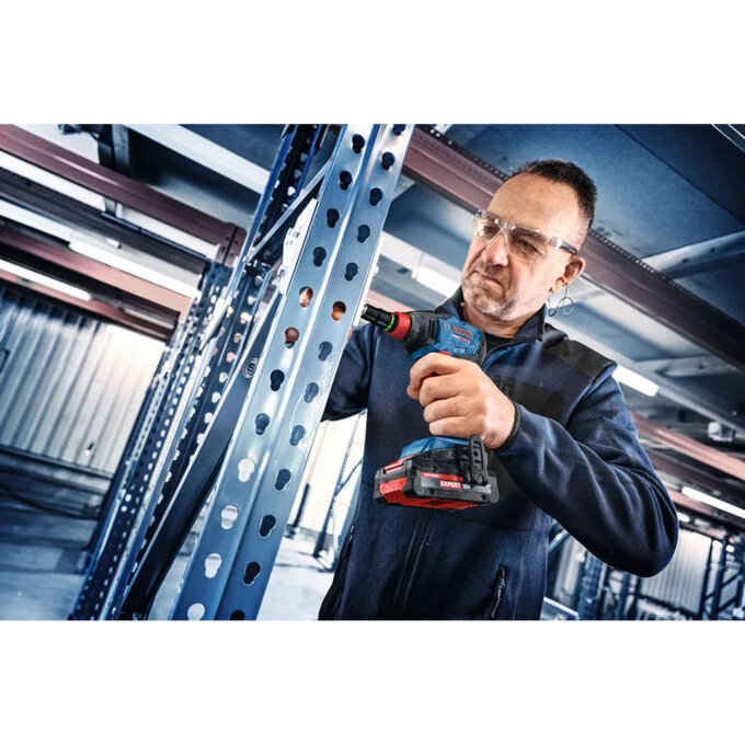 BOSCH AKU UDARNI STEZAČ EXPERT EXDX 18V-210 SOLO + L-BOXX