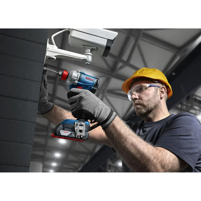 BOSCH AKU SET GDX 18V-285 + GSB 185-LI + 2 x 2,0Ah + GAL 18V-20 + KOVČEG